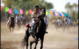 羌塘草原的盛夏狂歡：2025那曲各縣恰青賽馬節(jié)，游牧文化綻放活力